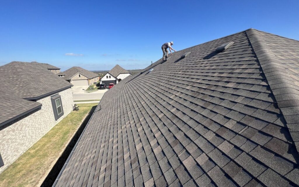 Residential Roof Repair in Bold Springs